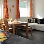 Haus Eder Апартаменты